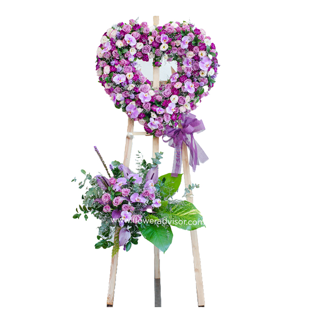 Heart Condolence Stand (Purple)