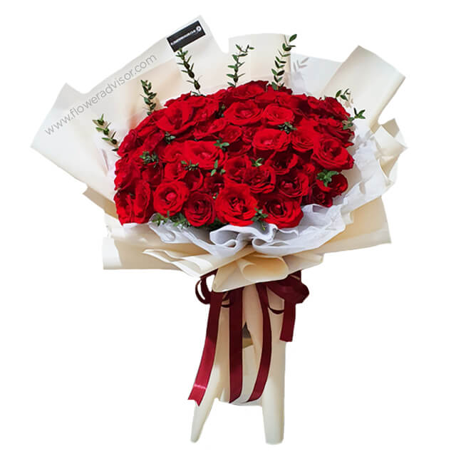 60 Red Rose Bouquet - Evarosa