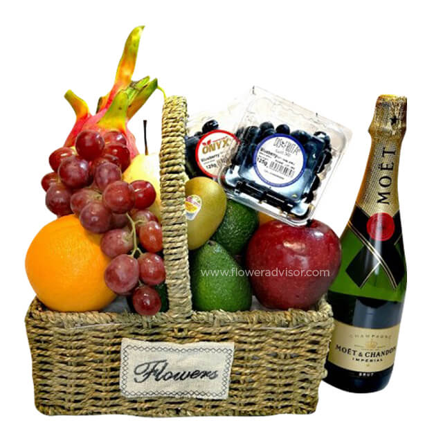 Bubbles Moet Fruit Hamper