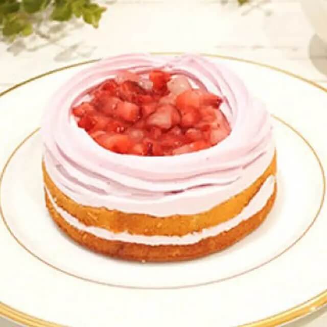 Strawberry whole cake
